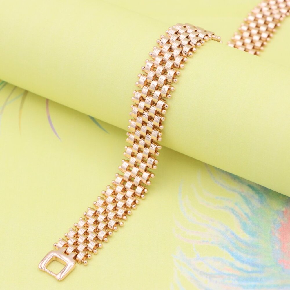 "Elegant Rose Gold Wide Chain Bracelet with Beaded Edge Design, XPBL0866 - Picture 10 of 12